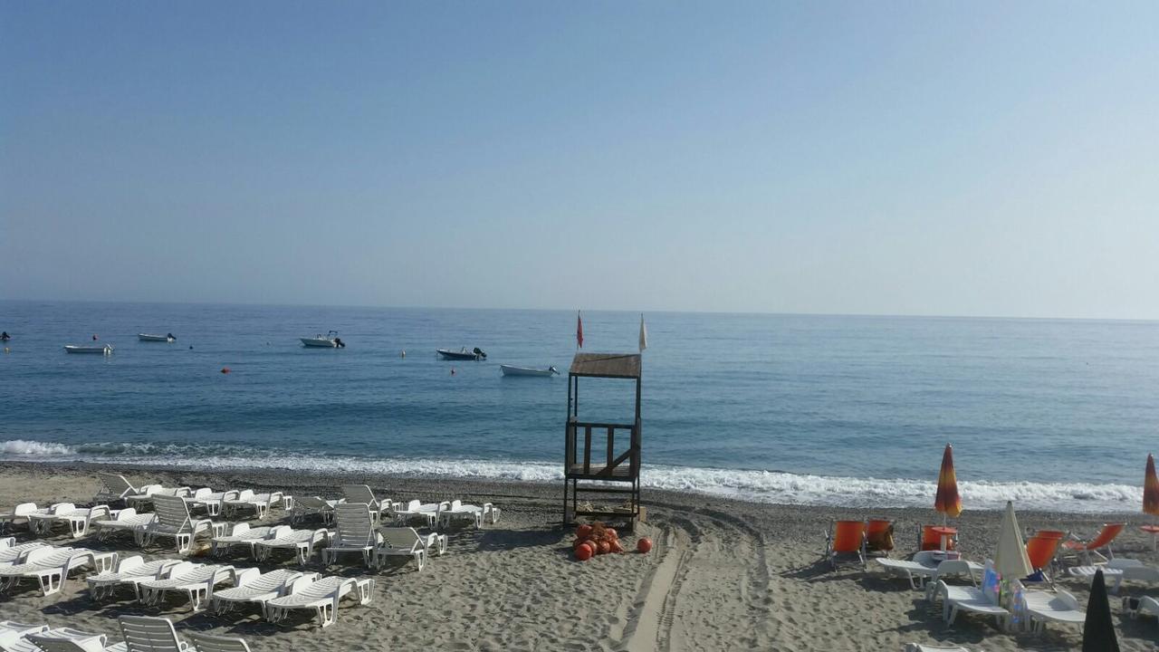 La Perla Jonica Ξενοδοχείο Bova Marina Εξωτερικό φωτογραφία